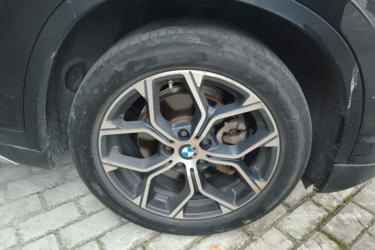 Used BMW X1 2020 sDrive20Li Premium Edition Right Front Wheel Hub
