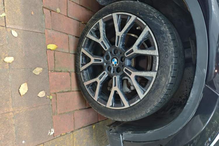Used BMW X1 2020 xDrive25Li Luxury Edition Right Front Wheel Hub