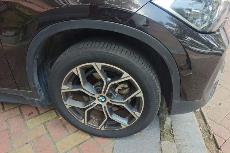 Used BMW X1 2020 sDrive20Li Premium Edition Right Front Wheel Hub