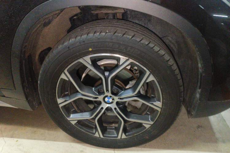 Used BMW X1 2020 sDrive20Li Premium Edition Right Front Wheel Hub
