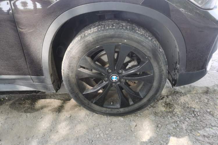 Used BMW X1 2020 sDrive20Li Fashion Model Right Front Wheel Hub
