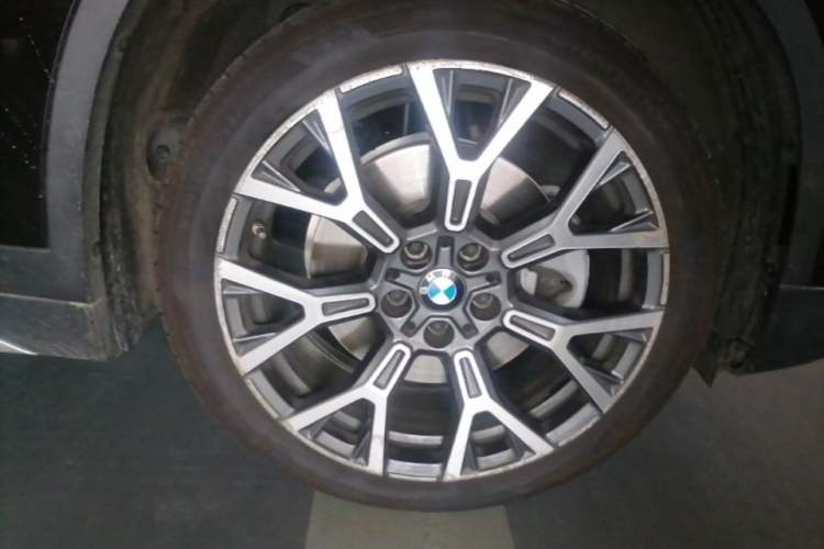 Used BMW X1 2020 xDrive25Li Luxury Edition Right Front Wheel Hub