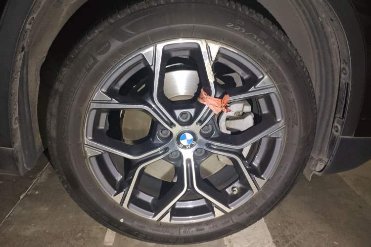 Used BMW X1 2020 sDrive25Li Leading Model Right Front Wheel Hub