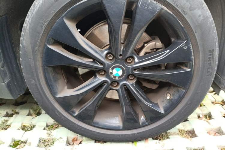 Used BMW X1 2020 sDrive20Li Fashion Model Right Front Wheel Hub