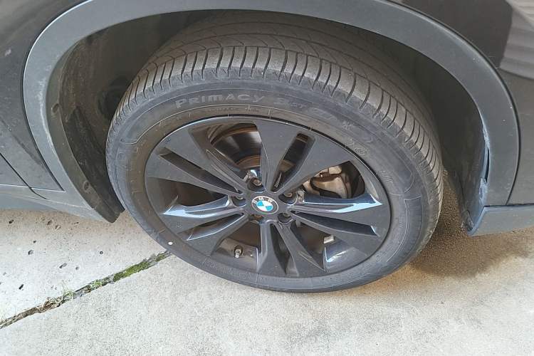 Used BMW X1 2020 sDrive20Li Fashion Model Right Front Wheel Hub