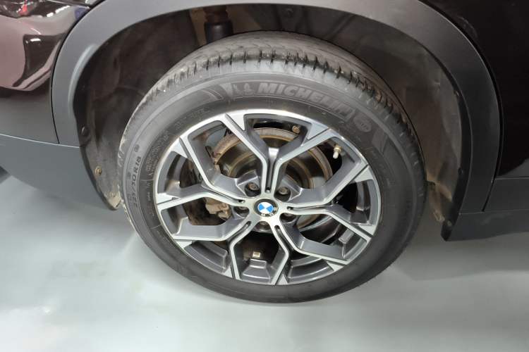 Used BMW X1 2020 sDrive25Li Leading Model Right Rear Wheel Hub