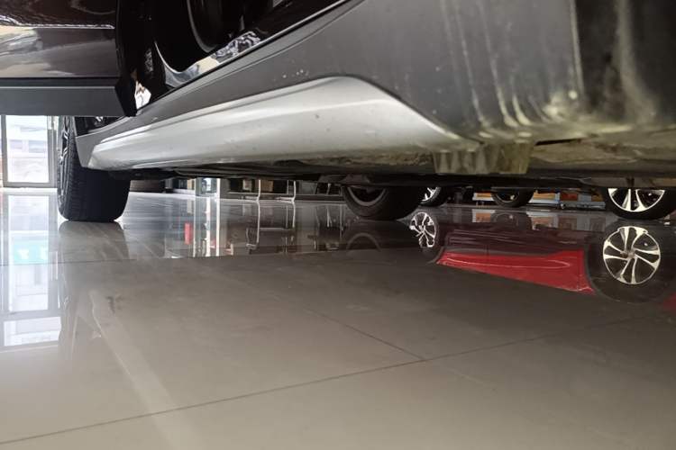 Used BMW X1 2020 sDrive20Li Premium Edition Right Side Sill