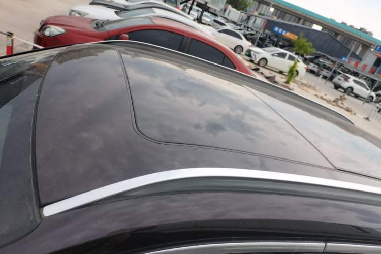 Used BMW X1 2020 sDrive25Li Leading Model Roof