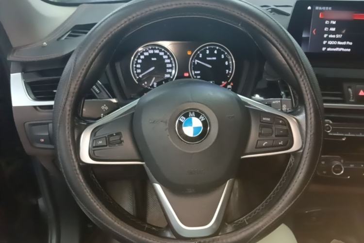 Used BMW X1 2020 sDrive25Li Leading Model Steering Wheel