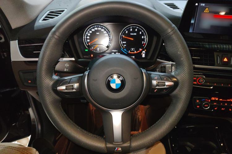 Used BMW X1 2020 sDrive20Li Premium Edition Steering Wheel