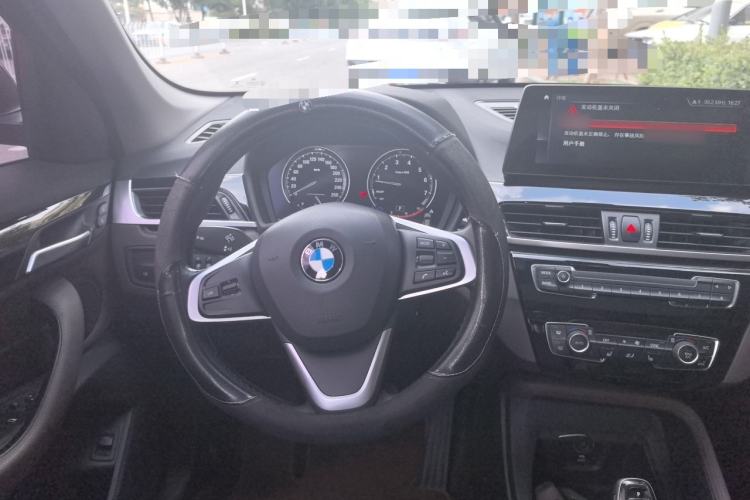 Used BMW X1 2020 sDrive25Li Leading Model Steering Wheel