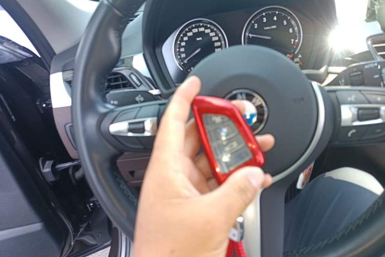 Used BMW X1 2020 sDrive20Li Premium Edition Vehicle Key