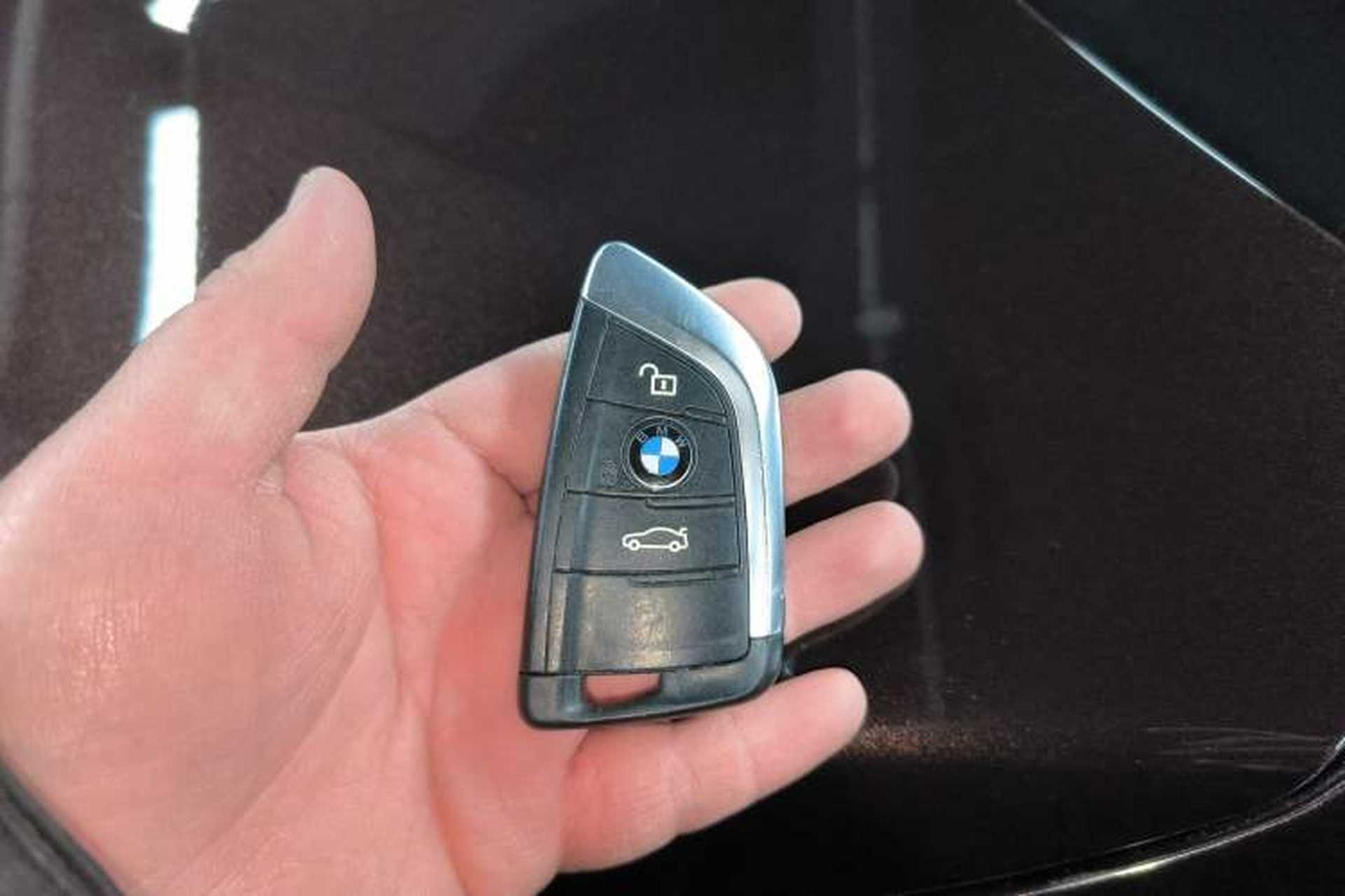 Used BMW X1 2020 sDrive25Li Leading Model Vehicle Key