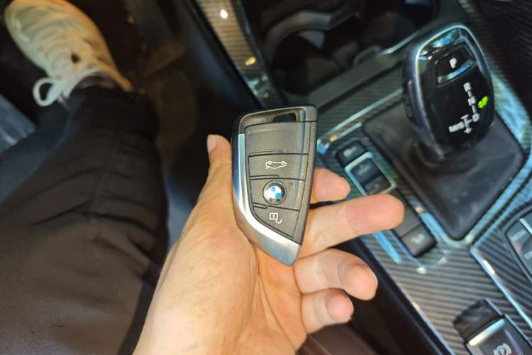 Used BMW X1 2020 xDrive25Li Luxury Edition Vehicle Key