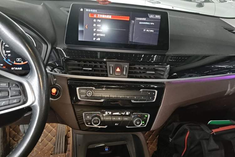 Used BMW X1 2020 sDrive25Li Leading Model Audio And AC Panel