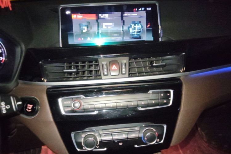 Used BMW X1 2020 sDrive20Li Fashion Model Audio And AC Panel
