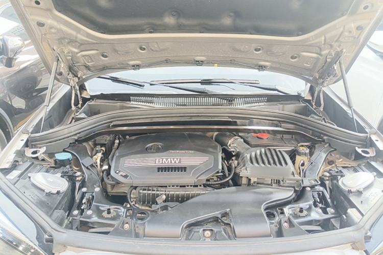 Used BMW X1 2020 sDrive20Li Fashion Model Engine Bay