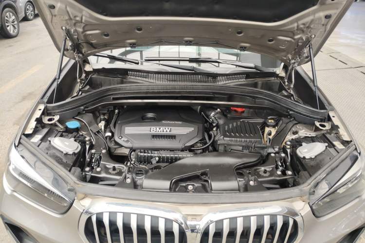 Used BMW X1 2020 sDrive20Li Premium Edition Engine Bay