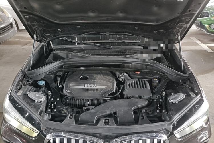 Used BMW X1 2020 sDrive25Li Leading Model Engine Bay