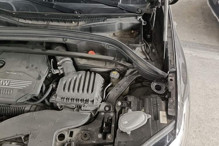 Used BMW X1 2020 sDrive25Li Leading Model Engine Bay Left