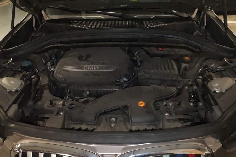 Used BMW X1 2020 sDrive20Li Fashion Model Engine Bay
