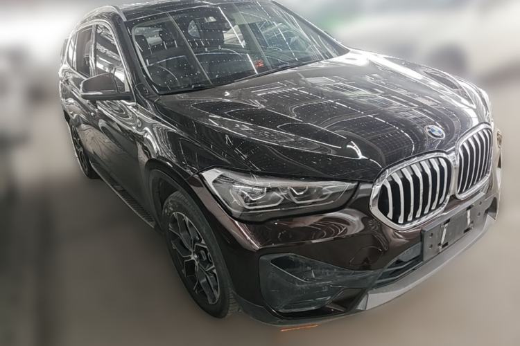 Used BMW X1 2020 sDrive25Li Leading Model Front Right 45 Deg