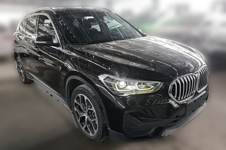 Used BMW X1 2020 sDrive25Li Leading Model Front Right 45 Deg