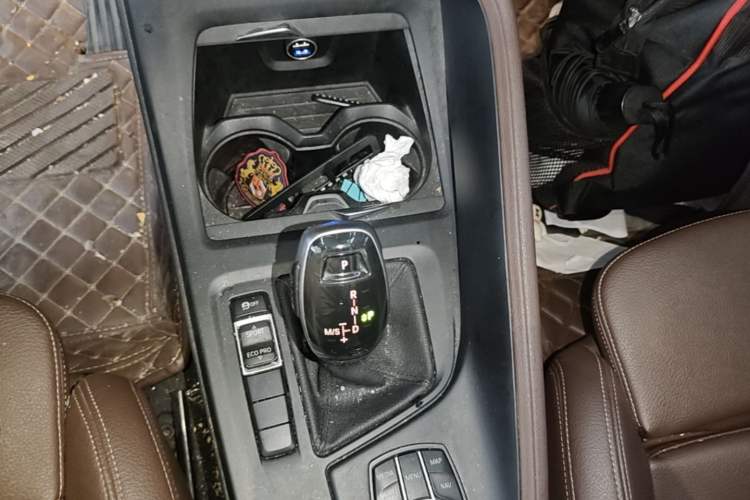 Used BMW X1 2020 sDrive25Li Leading Model Gear Lever