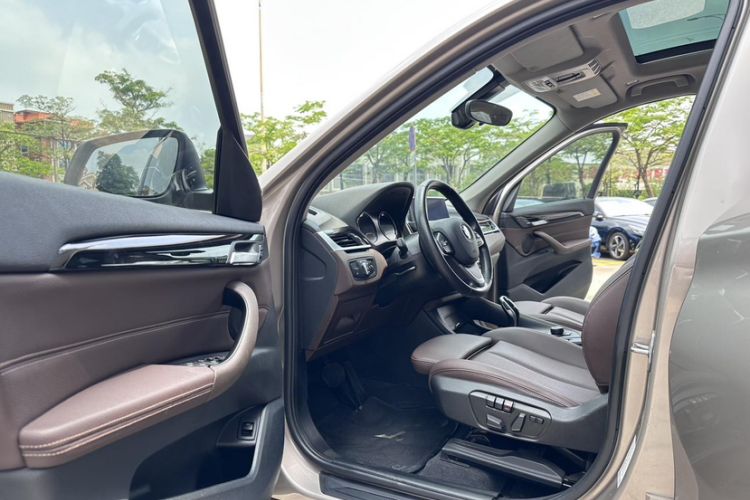 Used BMW X1 2020 sDrive20Li Fashion Model Interior 6
