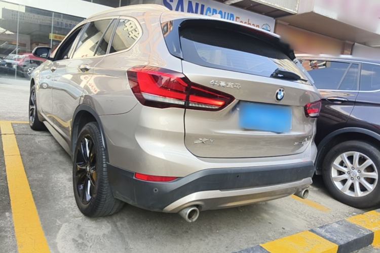 Used BMW X1 2020 sDrive20Li Fashion Model Rear Left 45 Deg