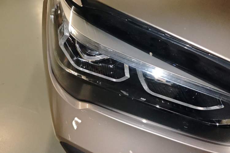 Used BMW X1 2020 sDrive20Li Fashion Model Right Front Headlight
