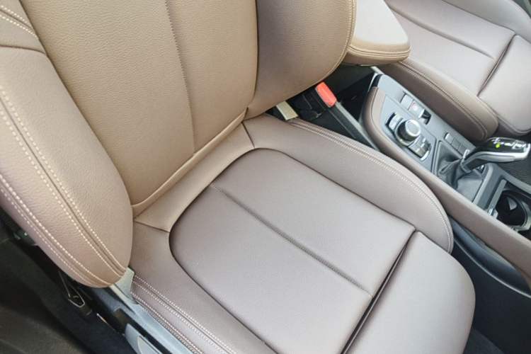 Used BMW X1 2020 sDrive20Li Fashion Model Right Front Seat
