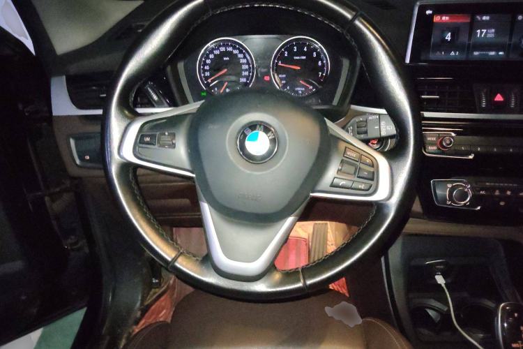 Used BMW X1 2020 sDrive20Li Fashion Model Steering Wheel