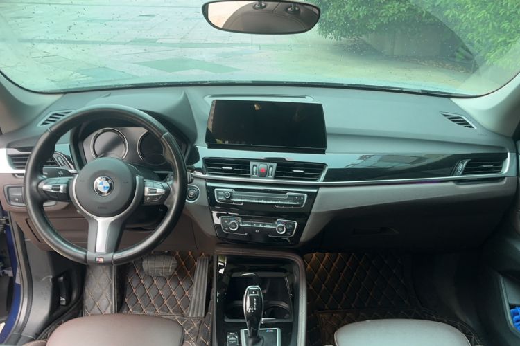 Used BMW X1 2020 sDrive20Li Premium Edition Center Console