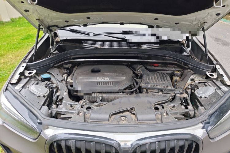 Used BMW X1 2020 sDrive20Li Fashion Model Engine Bay