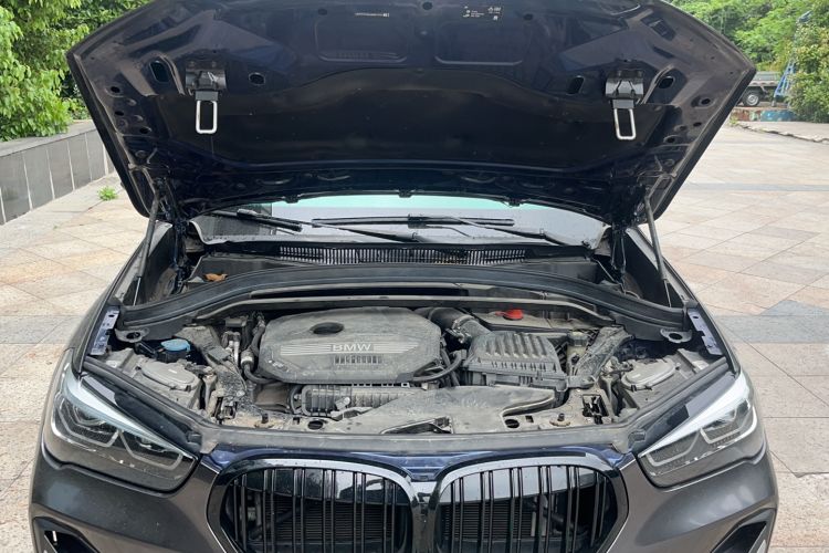 Used BMW X1 2020 sDrive20Li Premium Edition Engine Bay