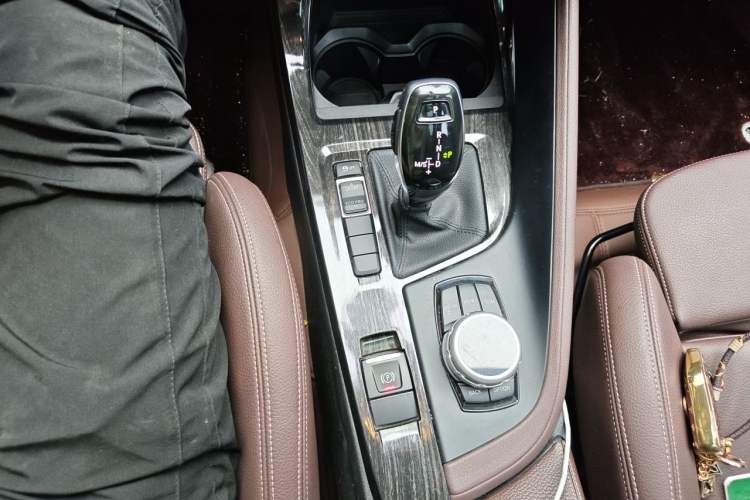 Used BMW X1 2020 sDrive20Li Fashion Model Gear Lever
