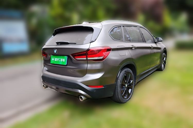 Used BMW X1 2020 sDrive20Li Fashion Model Rear Right 45 Deg