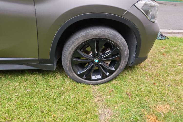 Used BMW X1 2020 sDrive20Li Fashion Model Right Front Wheel Hub