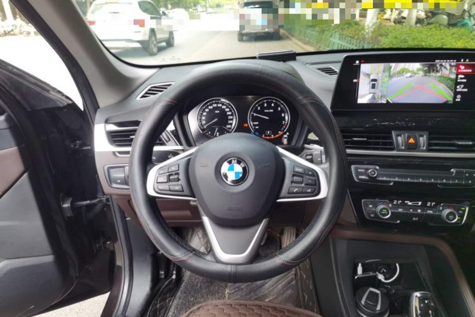 Used BMW X1 2020 sDrive25Li Leading Model Steering Wheel