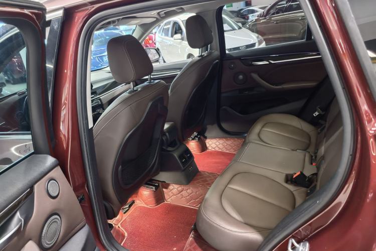 Used BMW X1 2020 xDrive25Li Luxury Edition Interior 2