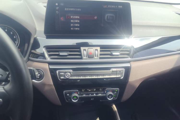 Used BMW X1 2020 sDrive25Li Leading Model Audio And AC Panel