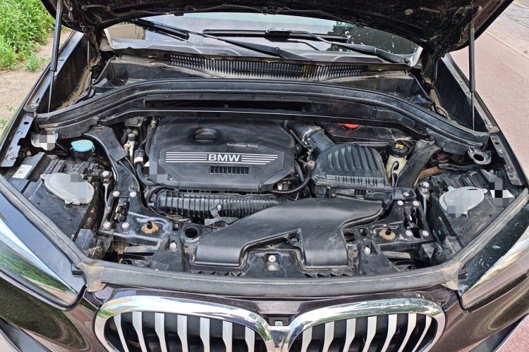 Used BMW X1 2020 sDrive25Li Leading Model Engine Bay