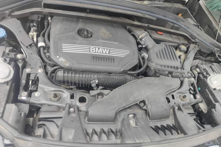 Used BMW X1 2020 sDrive25Li Leading Model Engine Bay