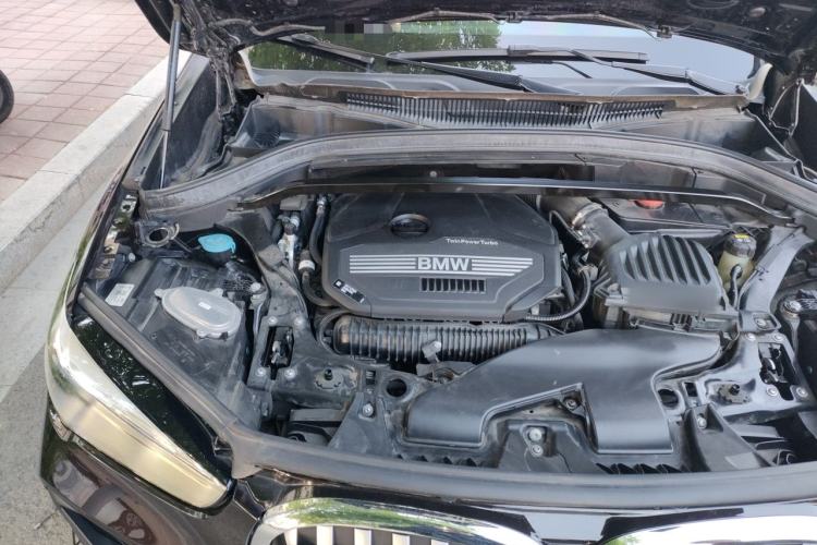 Used BMW X1 2020 sDrive25Li Leading Model Engine Bay Right