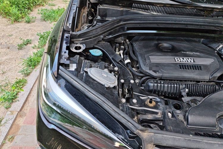 Used BMW X1 2020 sDrive25Li Leading Model Engine Bay Right