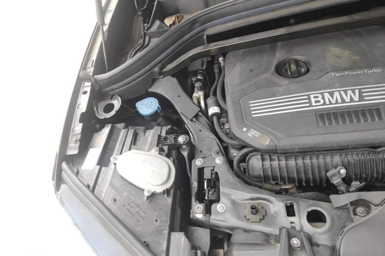 Used BMW X1 2020 sDrive25Li Leading Model Engine Bay Right