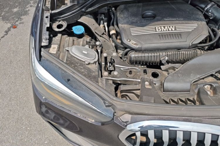 Used BMW X1 2020 sDrive25Li Leading Model Engine Bay Right