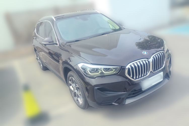 Used BMW X1 2020 sDrive25Li Leading Model Front Right 45 Deg