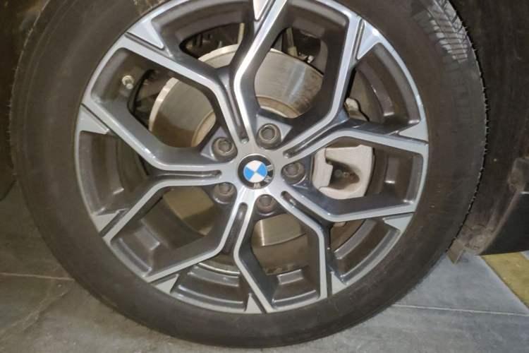 Used BMW X1 2020 sDrive25Li Leading Model Right Front Wheel Hub